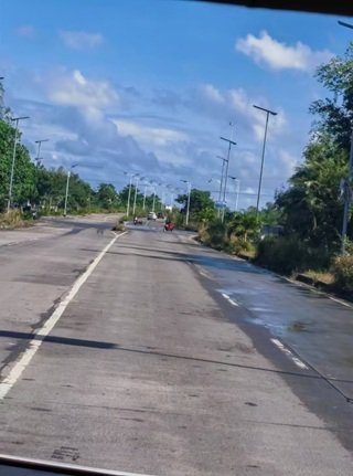 This is a list of all the solar street light projects, LED street light projects, pole projects, and energy storage battery projects that Jiangsu Yujun Lighting has completed.